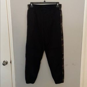 Black joggers w/ Camo stripe